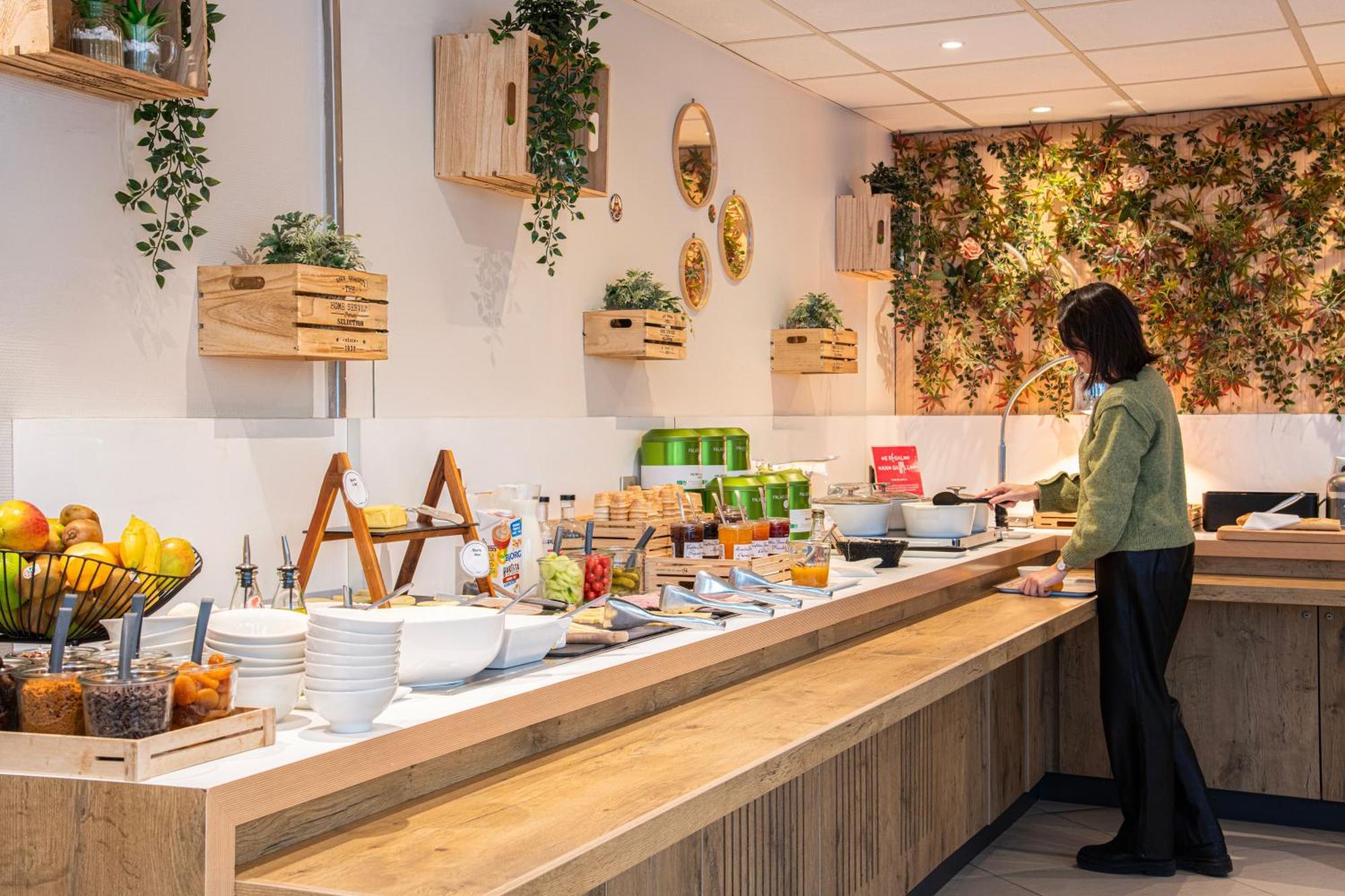Ibis Paris Gare Du Nord Chateau Landon 10Eme Εξωτερικό φωτογραφία